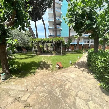 Apartment Platja D 'aro, 5 Camas 2 *